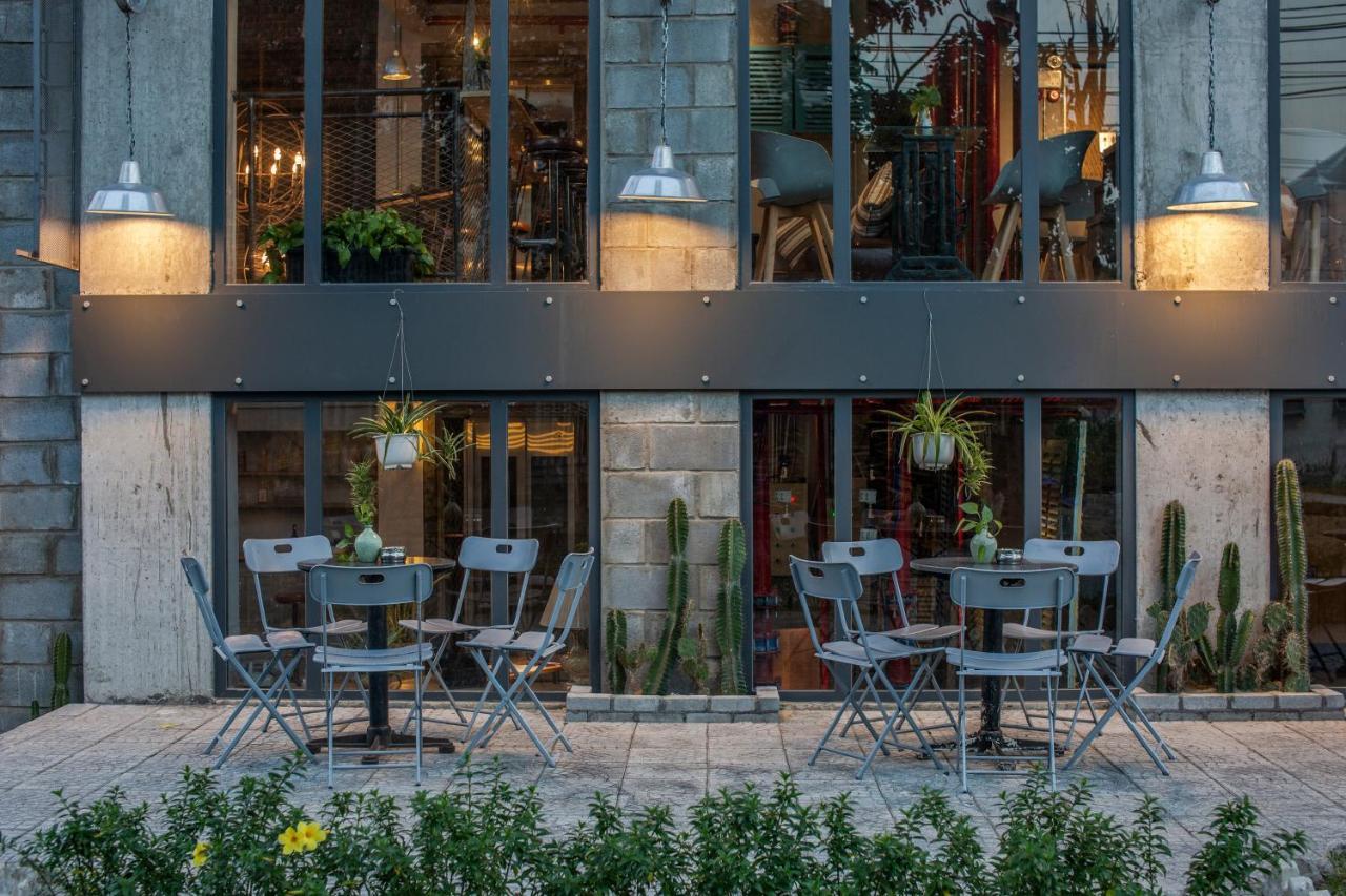 Bridges Danang Boutique Hotel Zewnętrze zdjęcie